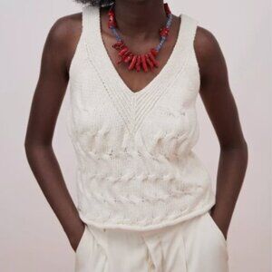 Zara Woman's Cable Knit Sleeveless Vest Tank Top Sweater Size S Style 5755/033